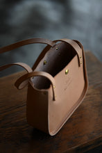 'No Frills' Bag