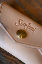Pierce Card / Coin Case